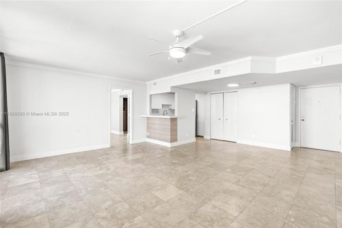 apt-6c-16565 Ne 26th Ave, North Miami Beach, FL, 33160-4037 | Card Image