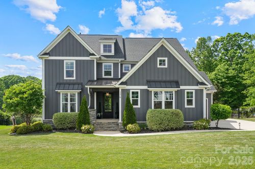 176 Hidden Meadows Dr, Mooresville, NC, 28117-8609 | Card Image