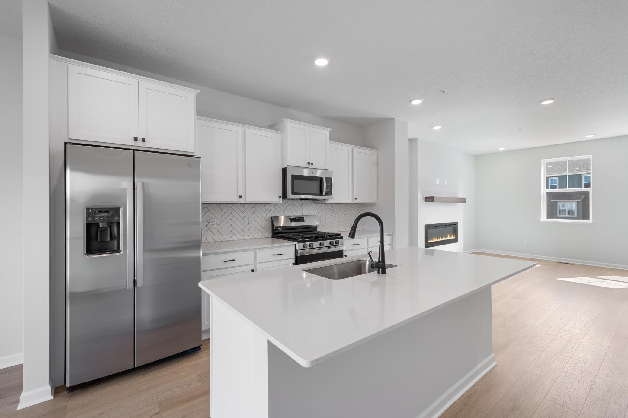 Tompkins Ln, Saint Paul, MN 55118