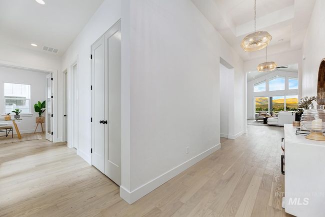 9276 W Sooty Grouse Ct, House other with 3 bedrooms, 3 bathrooms and 3 parking in Boise ID | Image 31