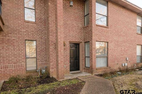 5911 Hollytree Dr, Tyler, TX, 75703-5606 | Card Image