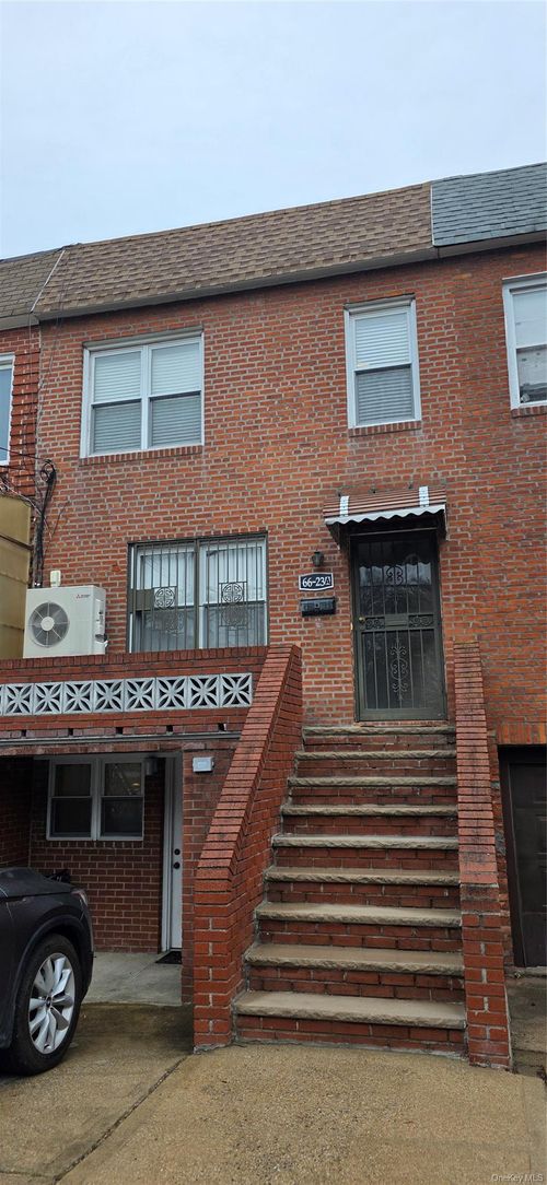 6623A Alderton St, Rego Park, NY, 11374-5250 | Card Image