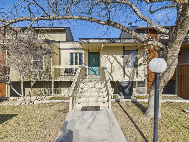 View of front of house. | Image 26