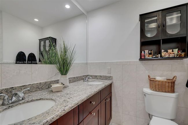 7340 Sw 123 Rd Ter, House other with 5 bedrooms, 3 bathrooms and null parking in Pinecrest FL | Image 16