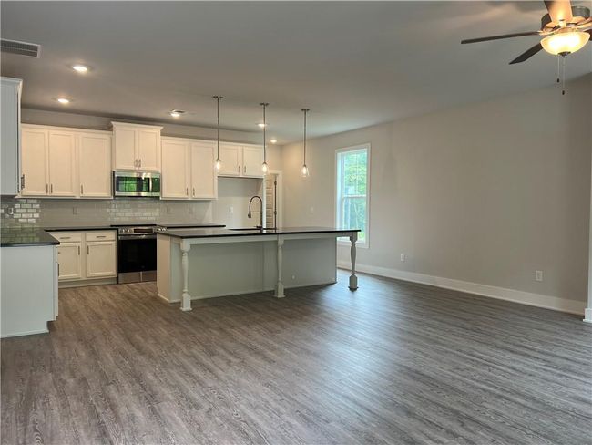 2546 Harbor View Ct, Townhouse with 4 bedrooms, 3 bathrooms and null parking in Gainesville GA | Image 32