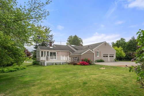 13 Henley Rd, Acton, MA, 01720-3412 | Card Image