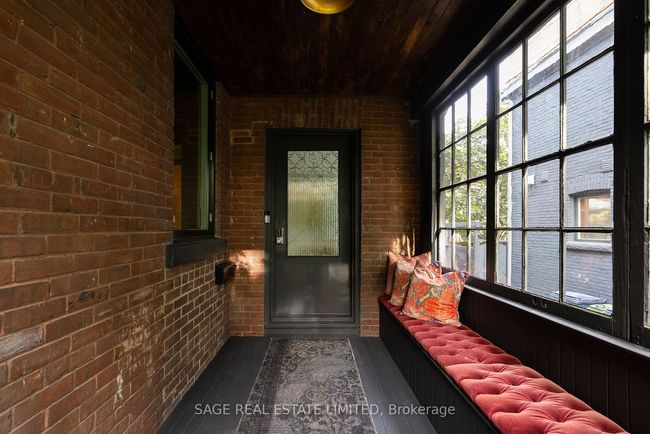 37 Gore Vale Ave, House other with 5 bedrooms, 5 bathrooms and 2 parking in Toronto ON | Image 30