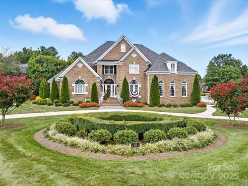 1246 Greenside Dr Nw, Concord, NC, 28027-8187 | Card Image