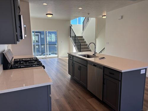 408-503 S 800 W, American Fork, UT, 84003-4935 | Card Image