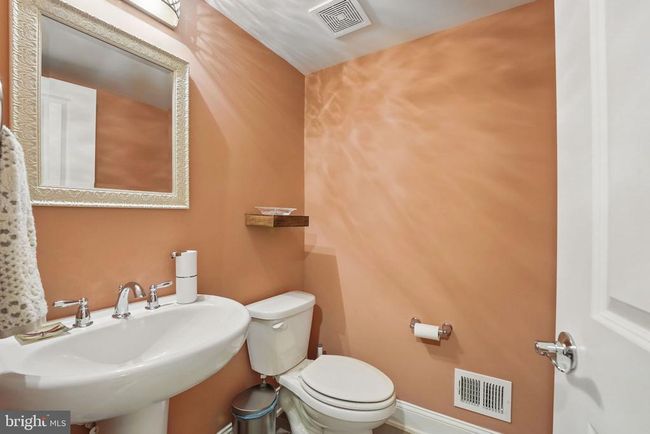 2069 Alder Ln, Townhouse with 4 bedrooms, 3 bathrooms and null parking in DUMFRIES VA | Image 23