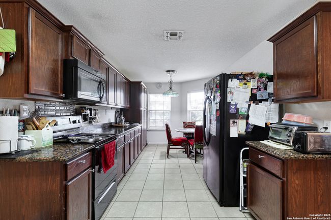 6626 Luckey Tree, House other with 3 bedrooms, 2 bathrooms and null parking in San Antonio TX | Image 7