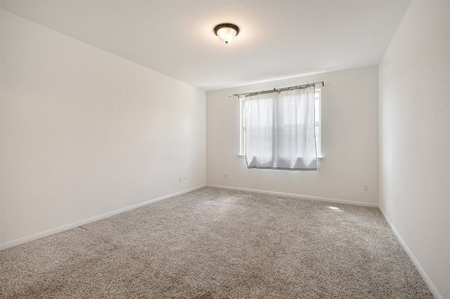 12009 Curlin Cv, House other with 4 bedrooms, 3 bathrooms and 6 parking in Buda TX | Image 12
