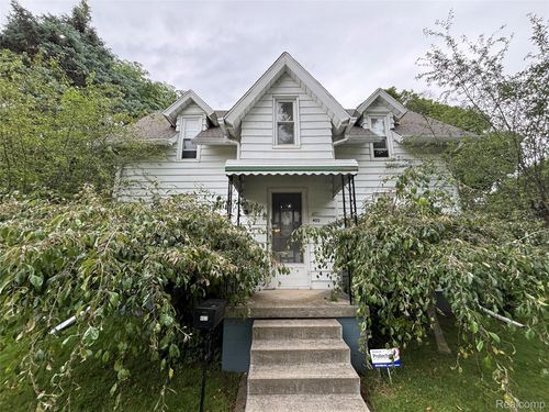 403 E 2nd St, Monroe, MI, 48161-2034 | Card Image