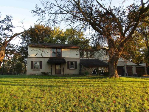 20891 Cleveland Road, South Bend, IN, 46628-3526 | Card Image