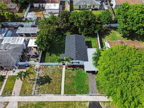 580 Nw 194th Ter, Miami Gardens, FL, 33169-3543 | Card Image