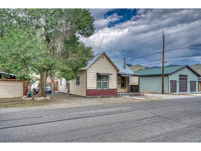 124 E 8 Th St, House other with 2 bedrooms, 1 bathrooms and null parking in Salida CO | Image 4