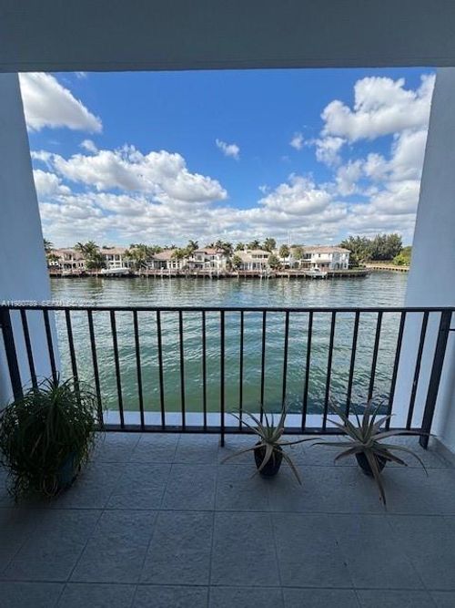 304-1400 S Ocean Dr, Hollywood, FL, 33019-2381 | Card Image