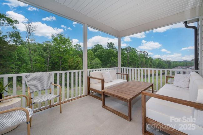 Screened in patio | Image 18
