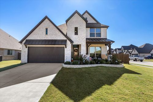 402 Feller Dr, Josephine, TX, 75173-8572 | Card Image