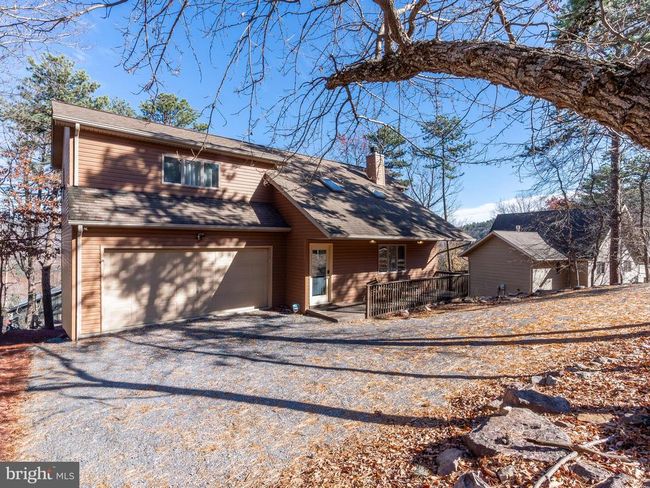 160 Wilson Way, House other with 4 bedrooms, 4 bathrooms and null parking in MCGAHEYSVILLE VA | Image 4