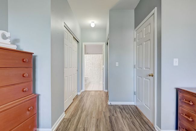 3070 - 3070 Falling Waters Ln, Condo with 2 bedrooms, 2 bathrooms and null parking in Lindenhurst IL | Image 23