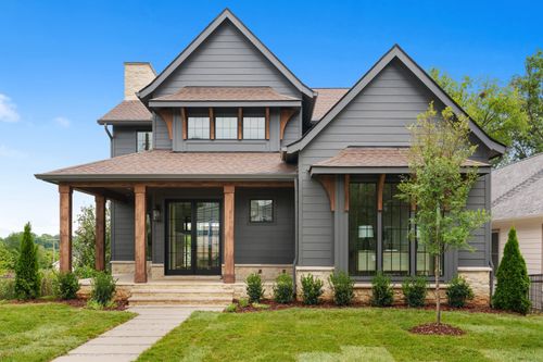 705 S 12th St, Nashville, TN, 37206-3045 | Card Image