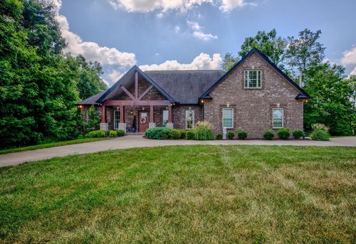 380 Sequoia Ln, Clarksville, TN, 37040-6571 | Card Image