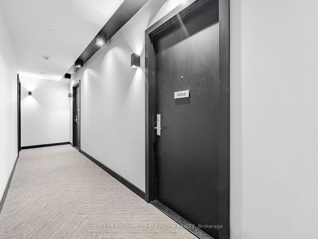 1003 - 8 Eglinton Ave E, Condo with 1 bedrooms, 1 bathrooms and null parking in Toronto ON | Image 5