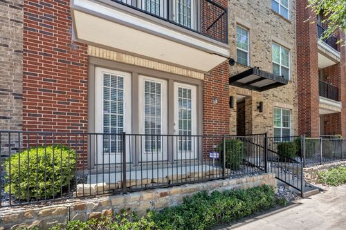 1104-950 Henderson St, Fort Worth, TX, 76102-3587 | Card Image