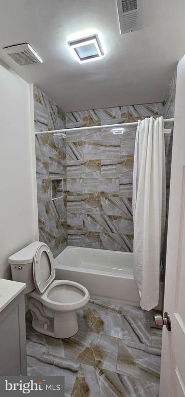 6351 Greenway Ave, Townhouse with 3 bedrooms, 2 bathrooms and null parking in PHILADELPHIA PA | Image 14
