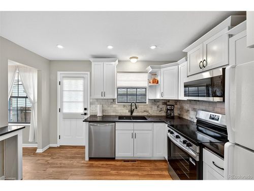 6489 S Dayton St, Englewood, CO, 80111-5551 | Card Image