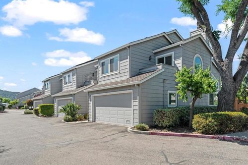 1558 Camden Village Cir, San Jose, CA, 95124-6568 | Card Image