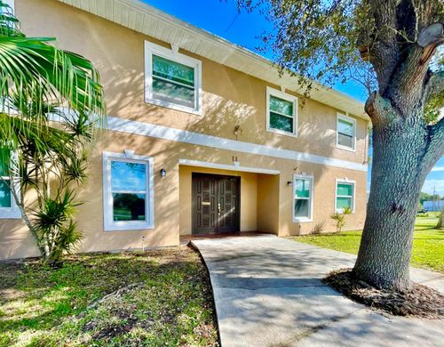 111 Scott St, Melbourne, FL, 32901-1262 | Card Image
