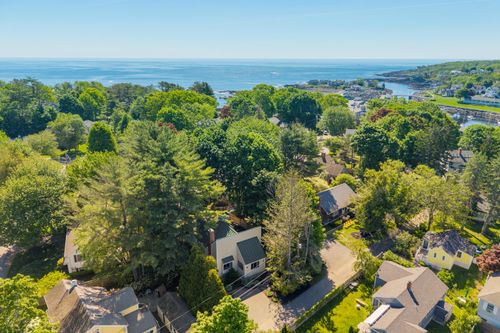15 Constance Ln, Ogunquit, ME, 03907-4034 | Card Image