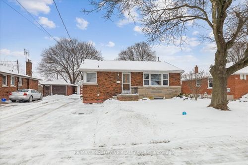 upper-177 Allenby Ave, Hamilton, ON, L9A2V1 | Card Image