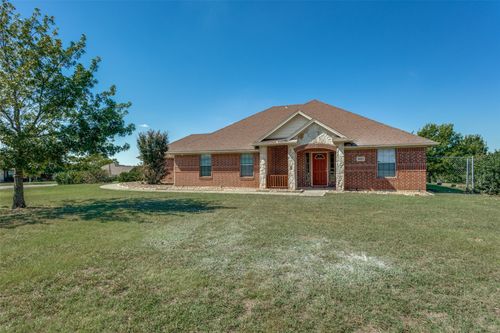 9001 Yucca Cir, Sanger, TX, 76266-4921 | Card Image
