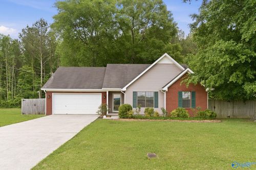 727 Ed Spears Rd, New Hope, AL, 35760-8812 | Card Image