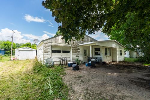20040 Marcellus Hwy, Decatur, MI, 49045-9404 | Card Image