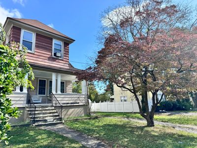 156 Halley Avenue, Home with 2 bedrooms, 2 bathrooms and null parking in Fairfield CT | Image 2