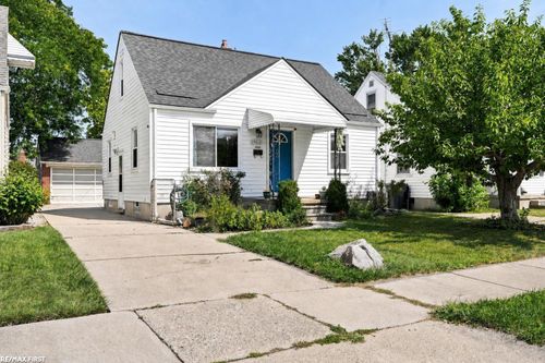 19613 Rosedale St, Saint Clair Shores, MI, 48080-3387 | Card Image