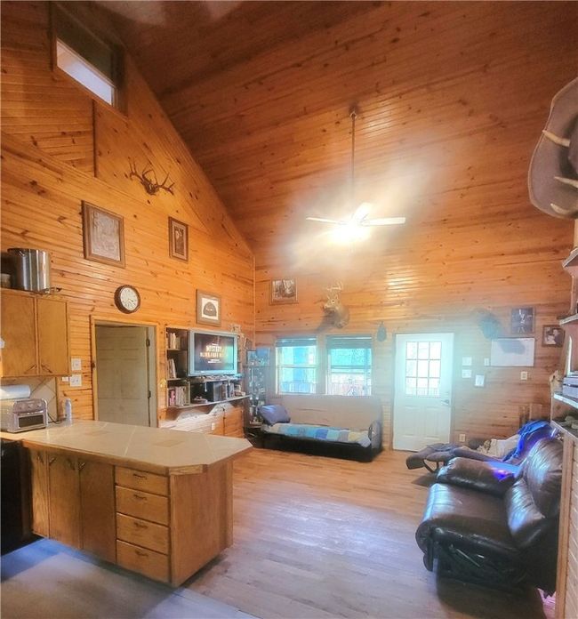 305 Spirit Dr, House other with 4 bedrooms, 3 bathrooms and null parking in Saint Joe AR | Image 5