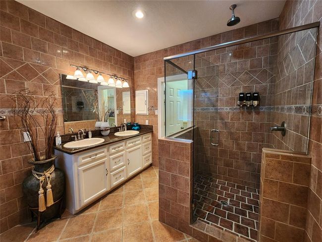 231 Key Largo Loop, House other with 3 bedrooms, 3 bathrooms and null parking in Pointblank TX | Image 23