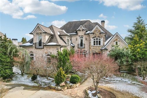2583 Northern Oak Dr, Braselton, GA, 30517-6059 | Card Image