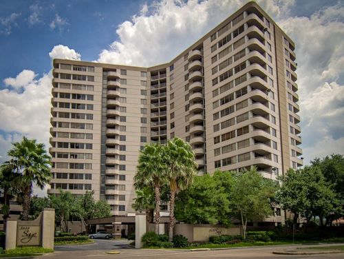 apt-305-3525 Sage Rd, Houston, TX, 77056-7020 | Card Image
