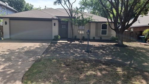 2116 Brooklake St W, Denton, TX, 76207-1619 | Card Image