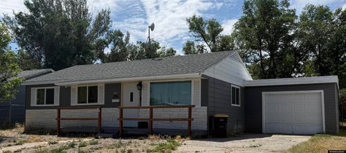 312 State St, Rawlins, WY, 82301-6341 | Card Image