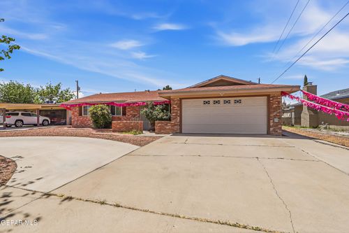 10537 Saigon Dr, El Paso, TX, 79925-5515 | Card Image