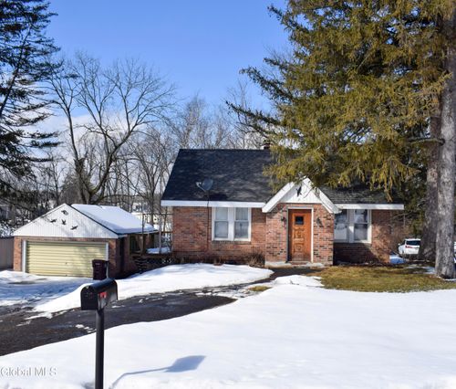 3 Mather Ave, Schenectady, NY, 12304-2512 | Card Image