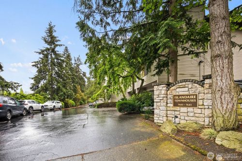 7639 Se 29th Street, Issaquah, WA, 98029 | Card Image
