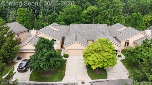21850 River Ridge Trl, Farmington Hills, MI, 48335-4617 | Card Image